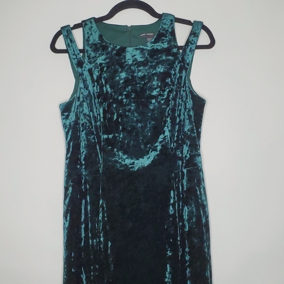 Maggy London Crushed Velvet Midi Dress Size 10 Green Stretch Velour Party - Picture 7 of 15